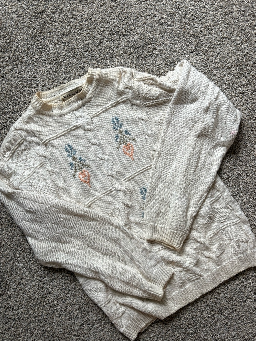 Woolrich Cream Floral Embroidered Cable-Knit Sweater